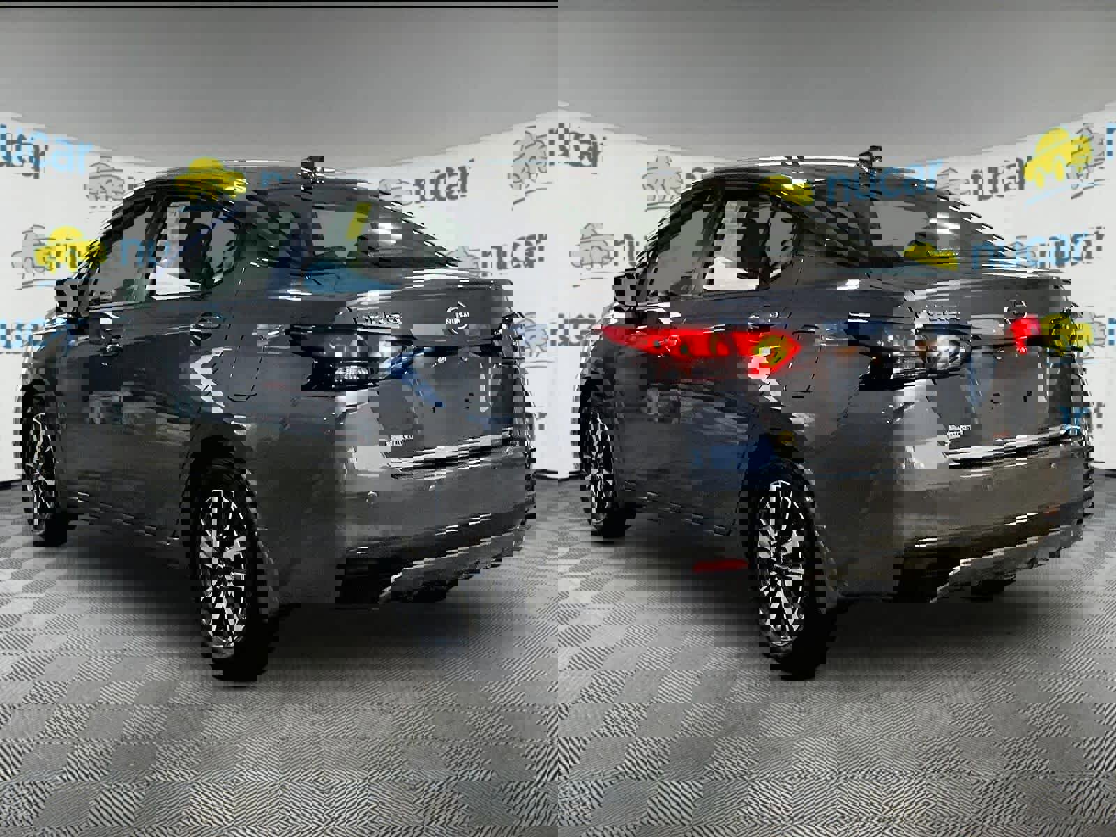 Used 2025 Nissan Versa SV w/ Trunk Package image 4