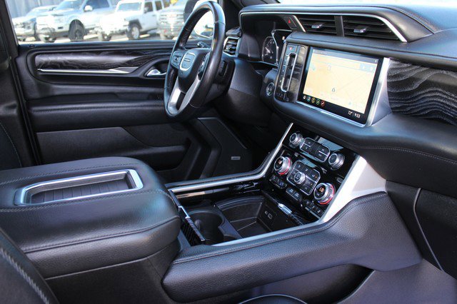Used 2021 GMC Yukon Denali image 20