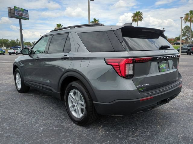 Used 2026 Ford Explorer Active RWD image 7