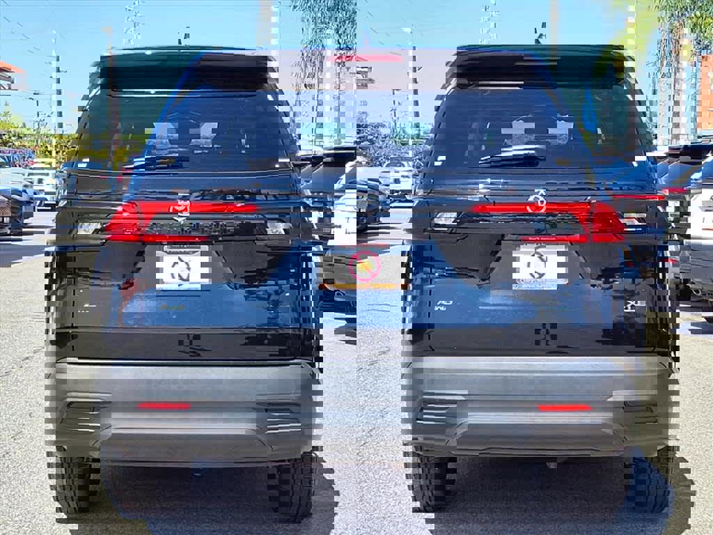 Certified 2025 Toyota Grand Highlander XLE image 5