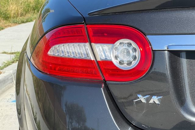 Used 2011 Jaguar XK Convertible RWD image 32