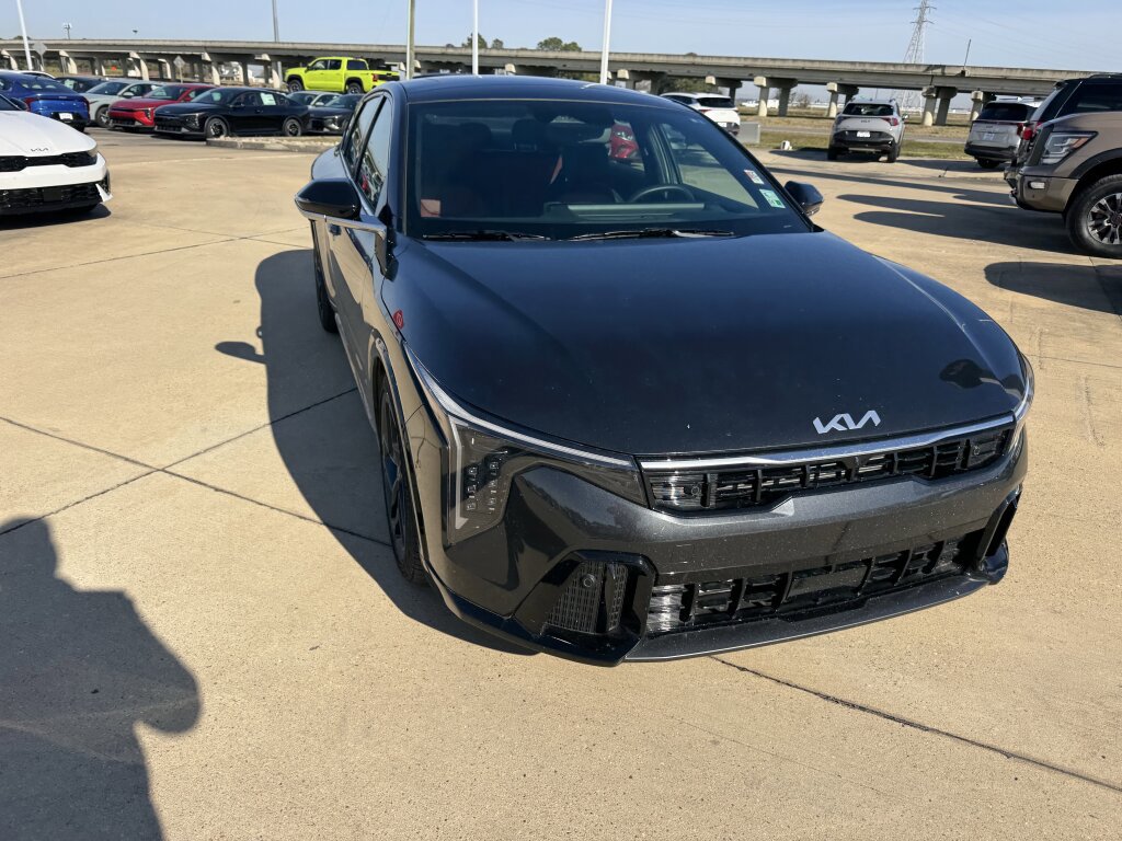 Certified 2025 Kia K4 GT-Line Turbo image 8