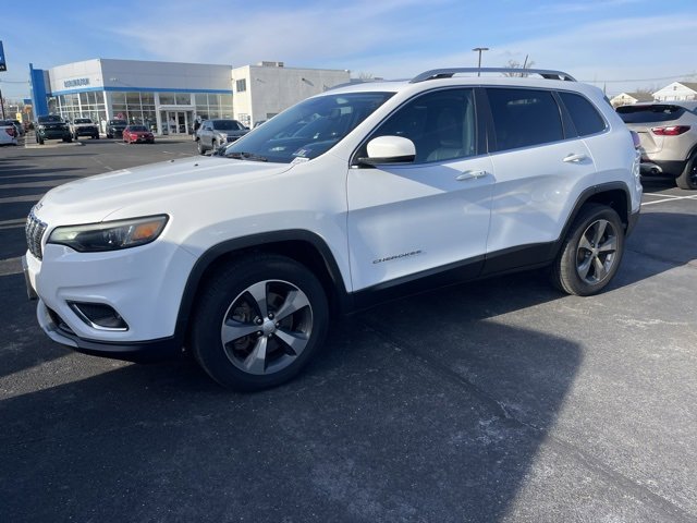 Used 2019 Jeep Cherokee Limited image 3