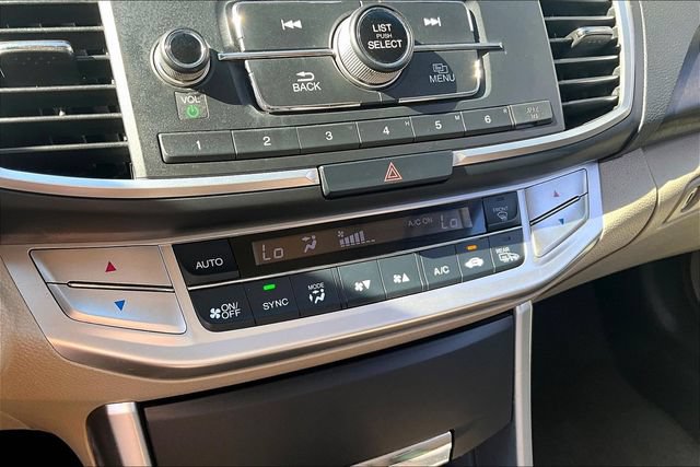 Used 2013 Honda Accord EX image 33