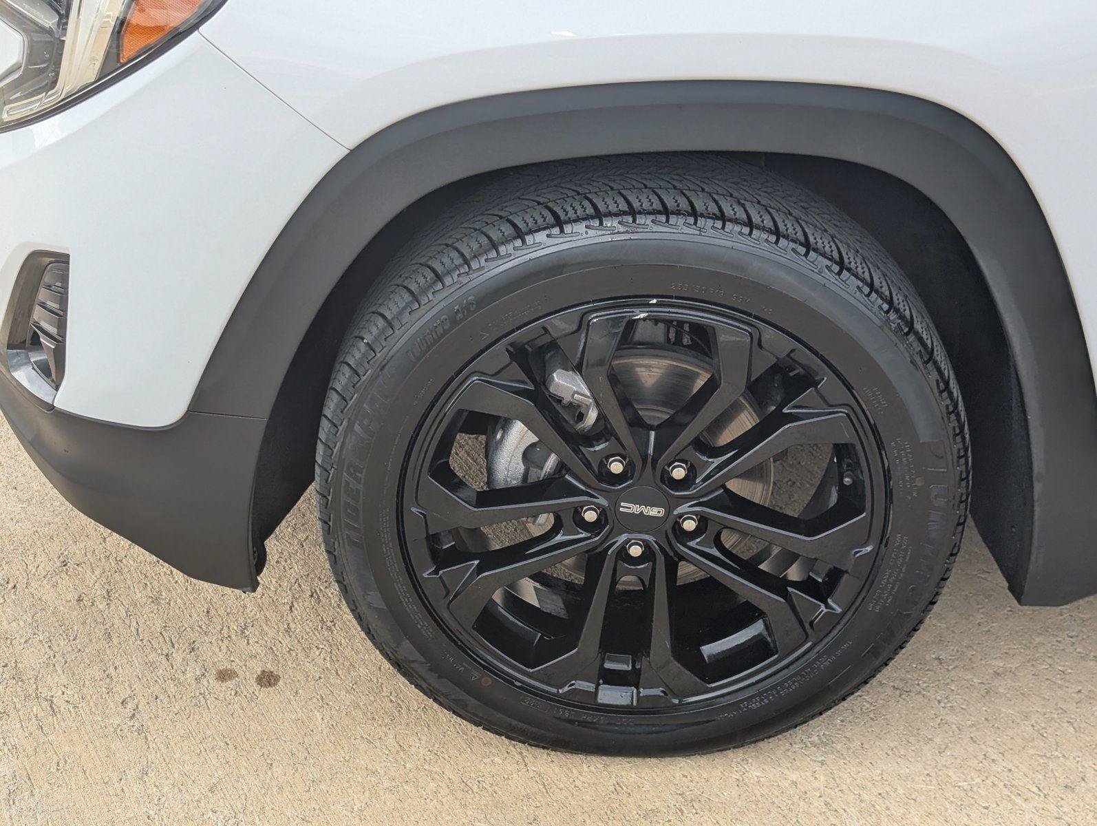 Used 2019 GMC Terrain SLT w/ Preferred Package FWD image 10