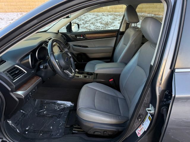 Used 2018 Subaru Outback 2.5i Limited image 6