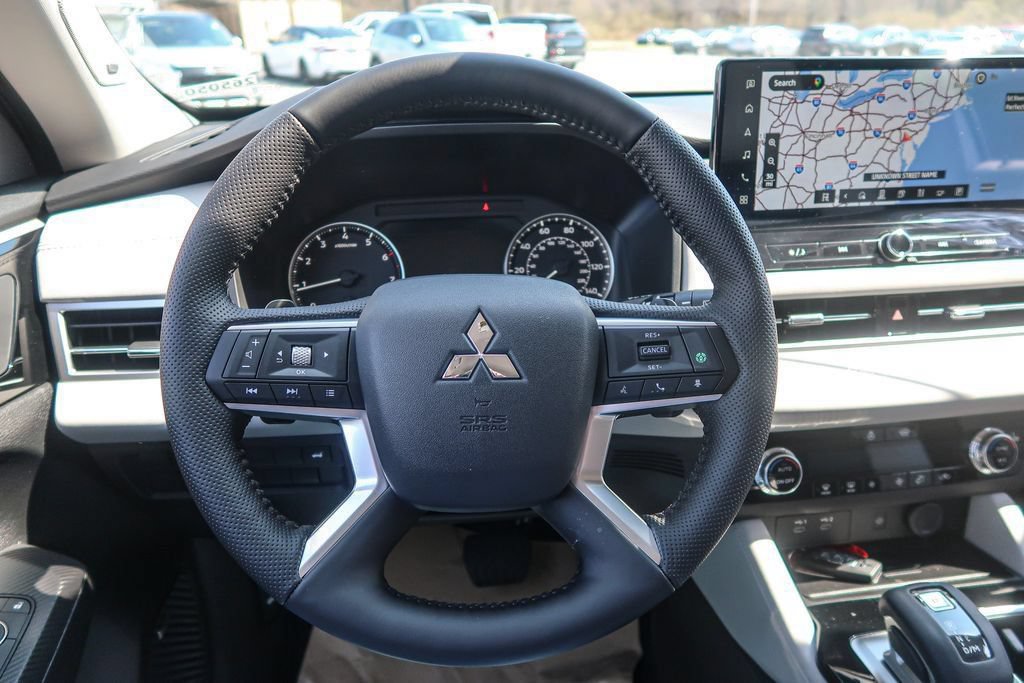 New 2026 Mitsubishi Outlander SE AWD/4WD image 25