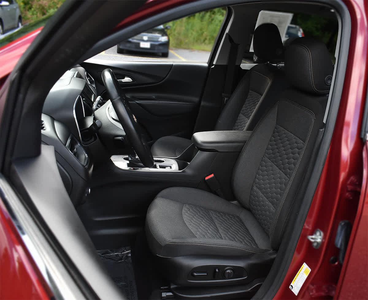Used 2021 Chevrolet Equinox LT FWD image 9