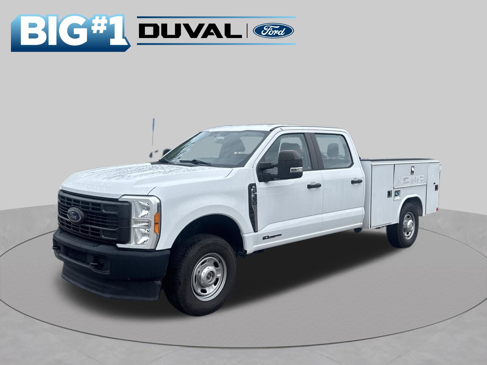 Used 2023 Ford F350 XL AWD/4WD image 3