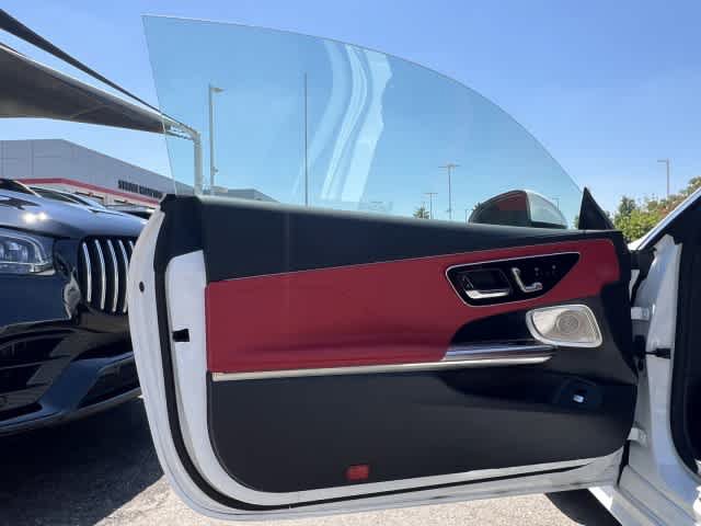 New 2026 Mercedes-Benz CLE 300 4MATIC Coupe image 12