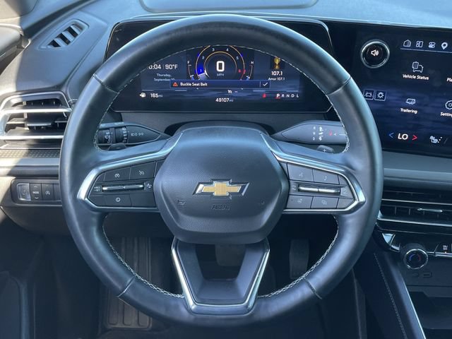 Used 2025 Chevrolet Traverse LT FWD image 11
