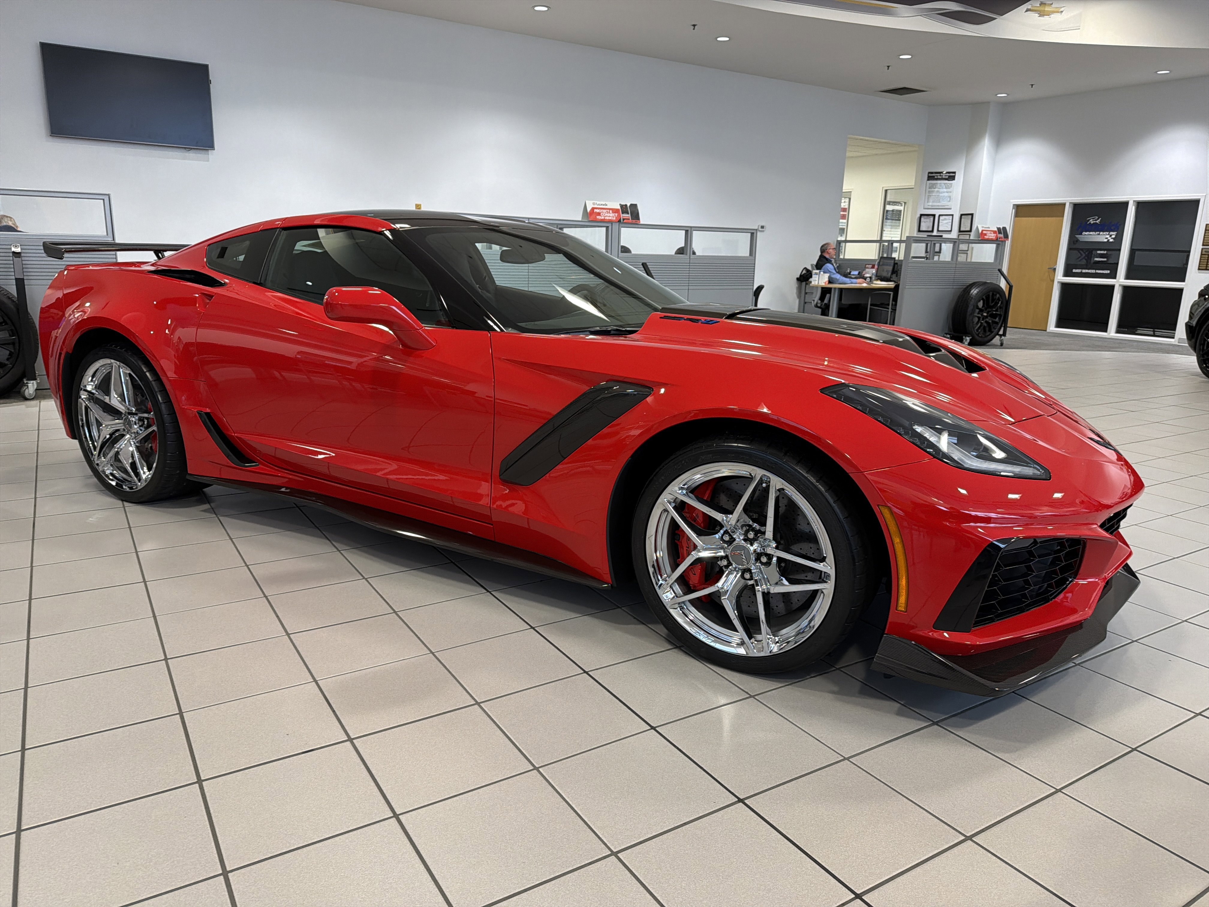 Used 2019 Chevrolet Corvette ZR1 w/ Battery Protection Package image 2