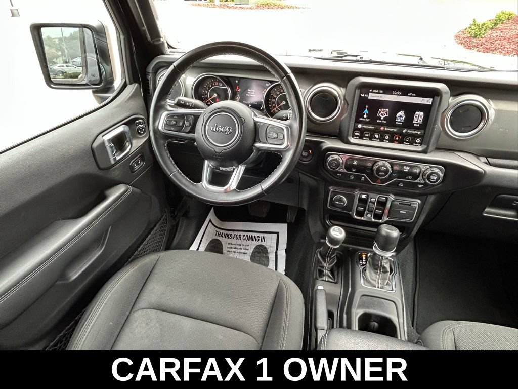 Used 2022 Jeep Wrangler Unlimited Sahara AWD/4WD image 9
