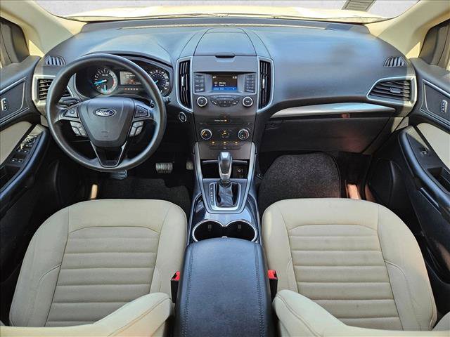 Used 2015 Ford Edge SE FWD image 18