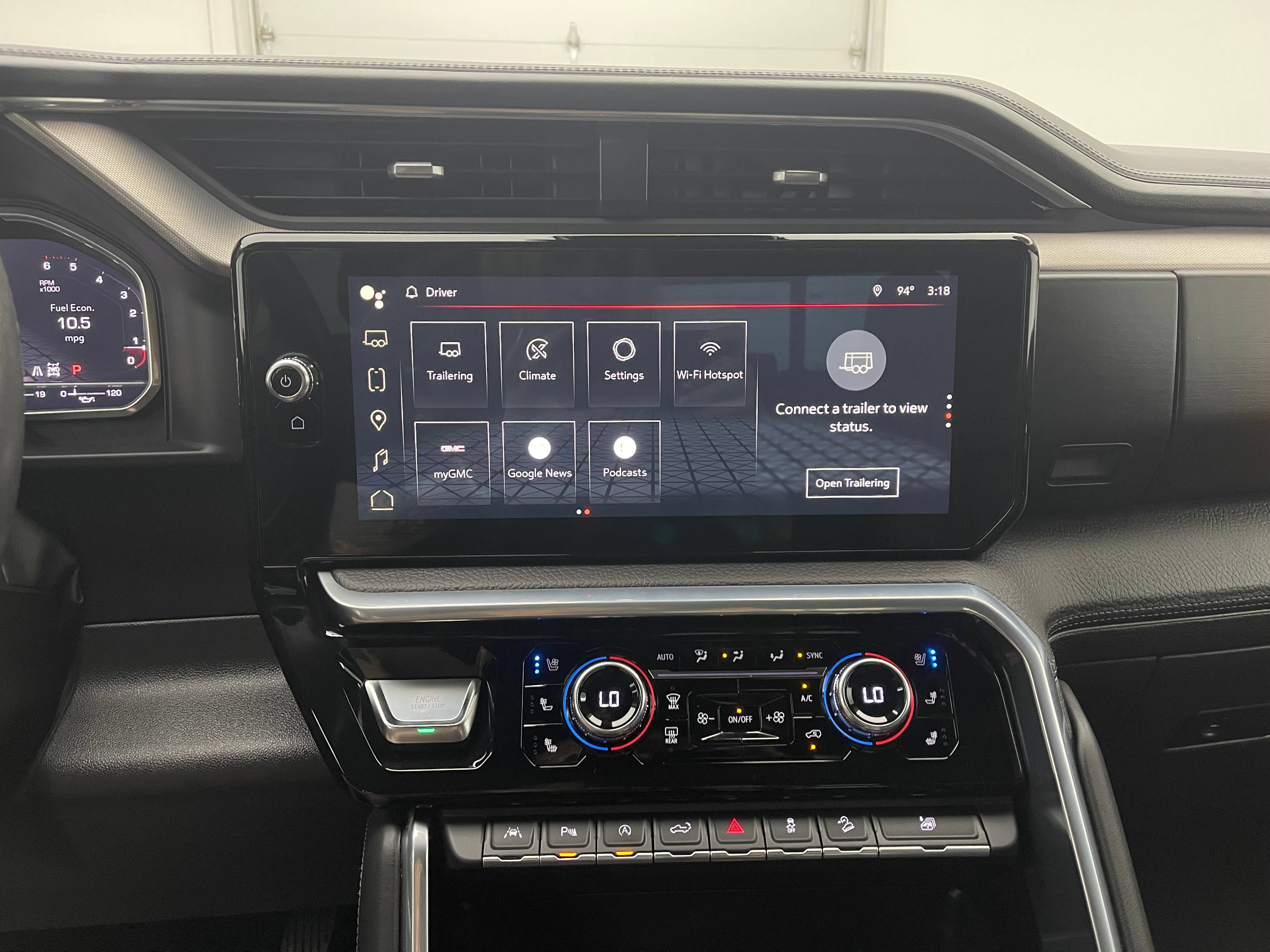 Used 2022 GMC Sierra 1500 Denali w/ Technology Package AWD/4WD image 27