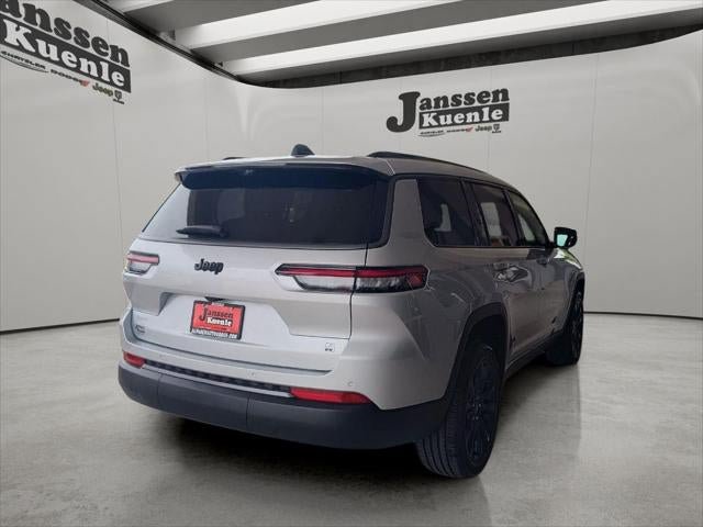 New 2026 Jeep Grand Cherokee L Limited AWD/4WD image 31