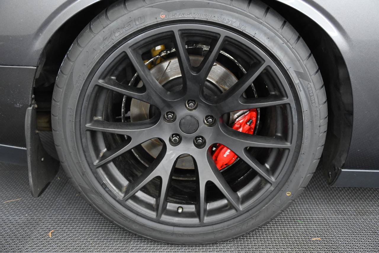 Used 2015 Dodge Challenger SRT Hellcat RWD image 42