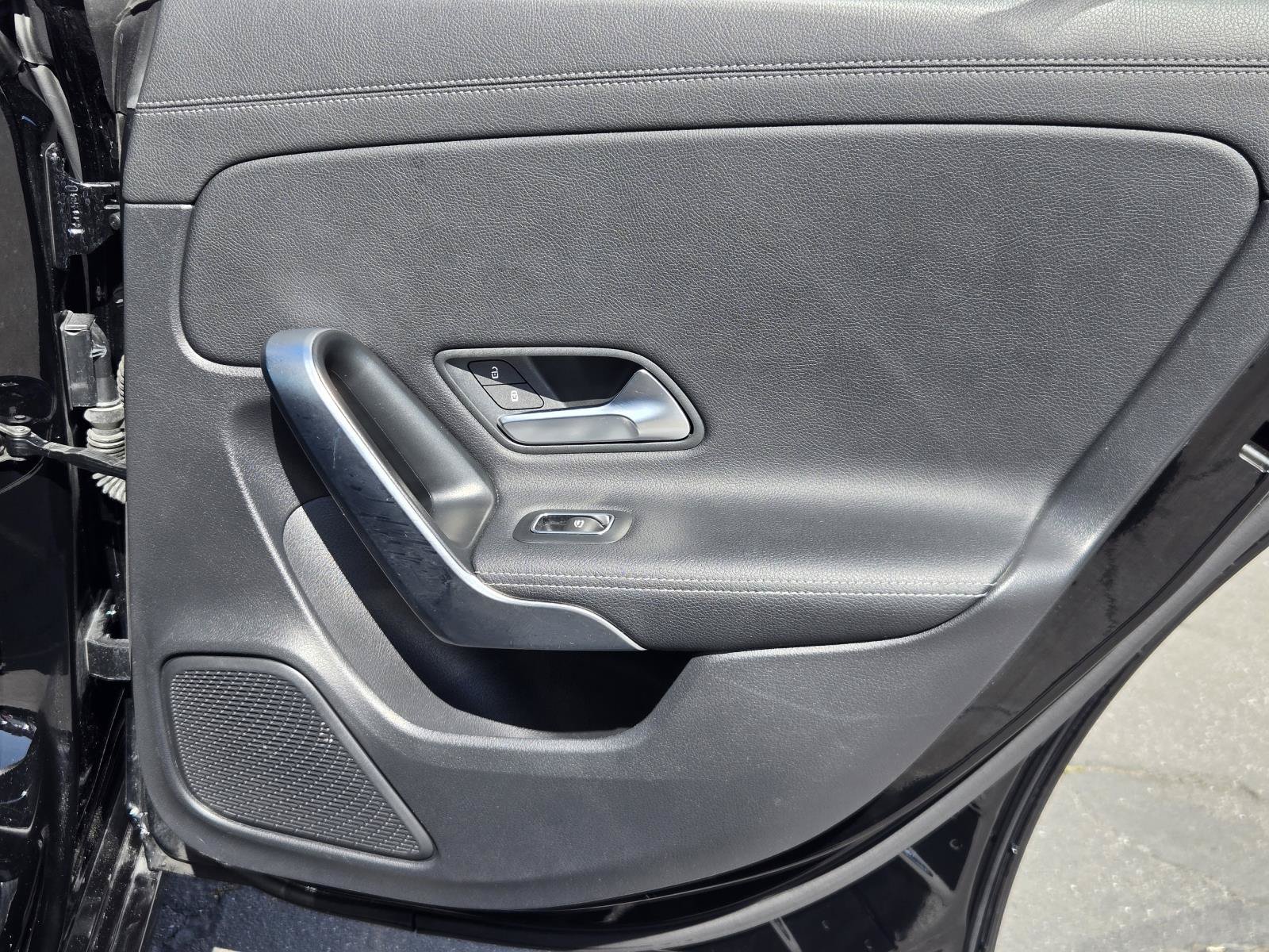 Used 2025 Mercedes-Benz CLA 250 4MATIC image 28