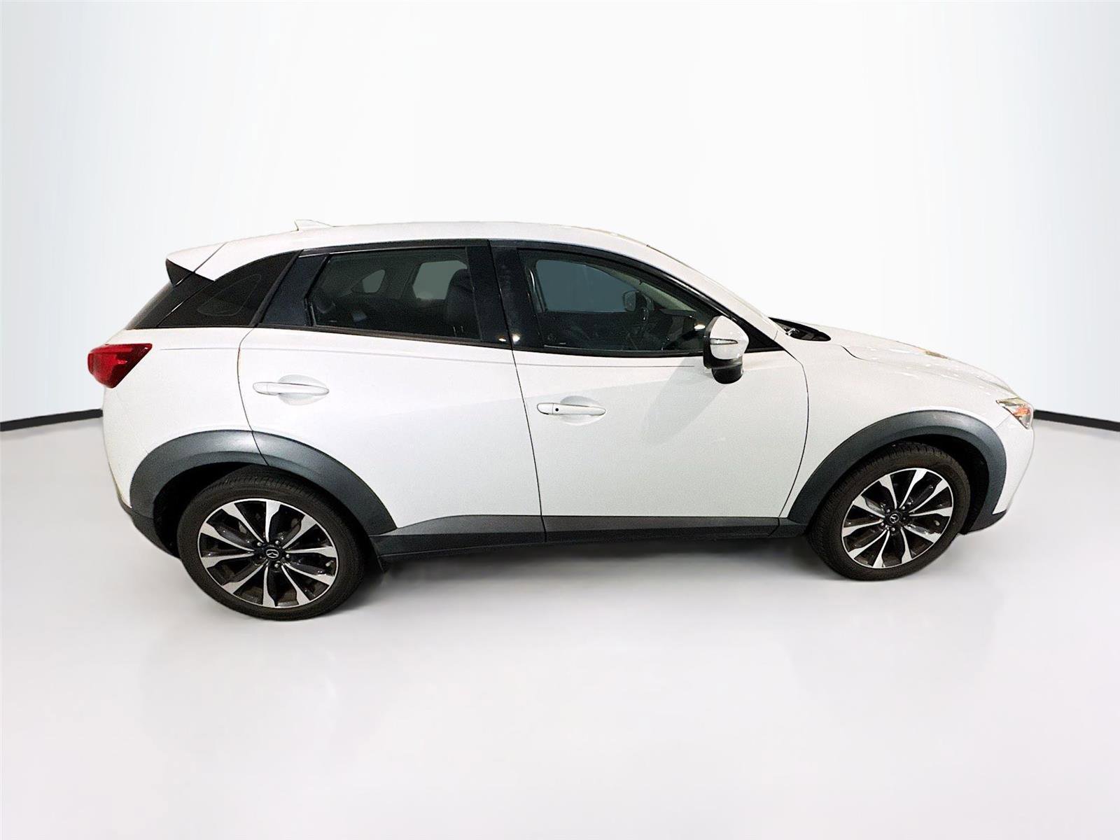 Used 2019 MAZDA CX-3 Touring w/ Preferred Equipment Package image 6