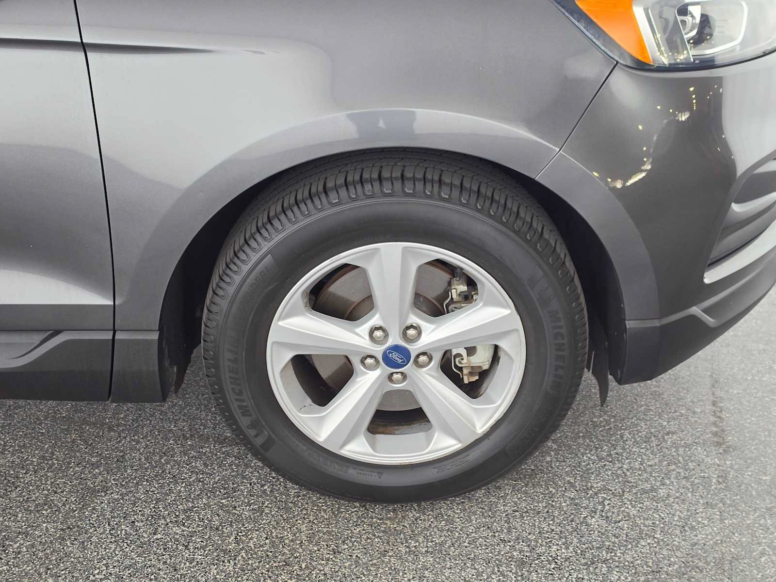 Used 2020 Ford Edge SE AWD/4WD image 9