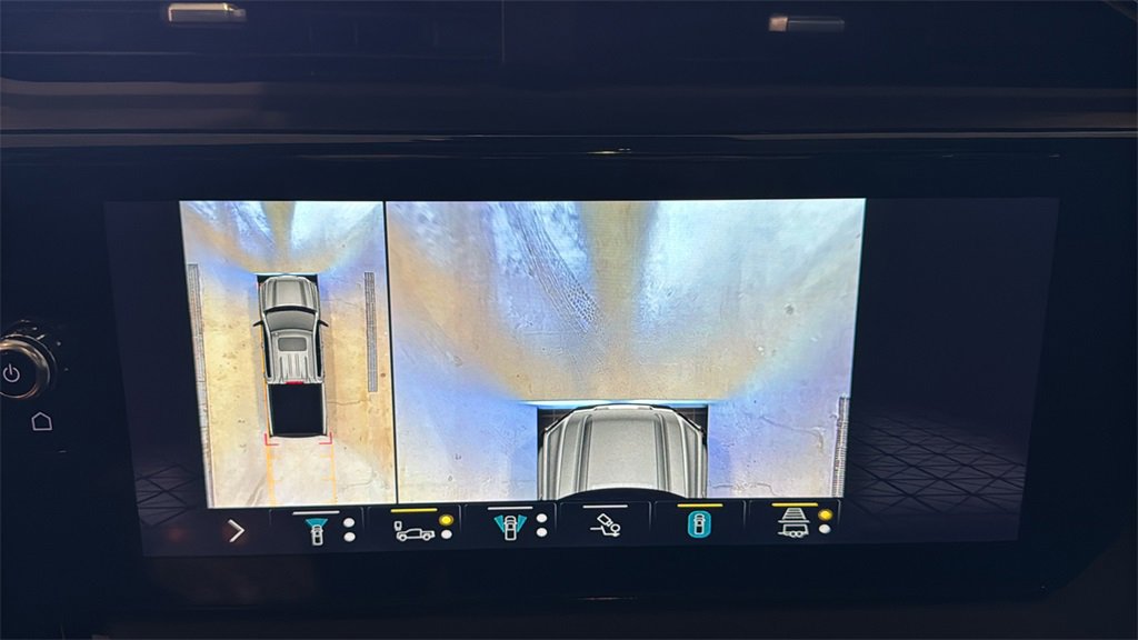 Used 2022 GMC Sierra 1500 AT4 w/ AT4 Premium Package image 41