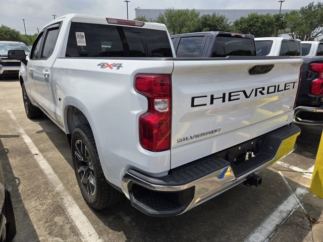 Used 2024 Chevrolet Silverado 1500 LT AWD/4WD image 4