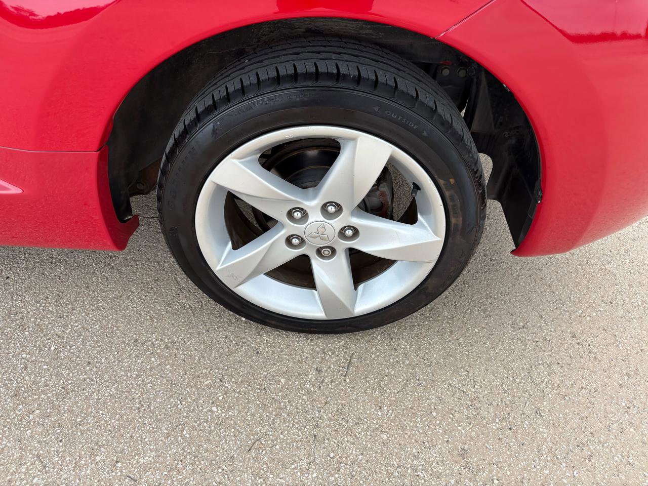 Used 2007 Mitsubishi Eclipse GS FWD image 11