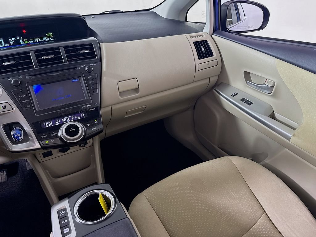 Used 2014 Toyota Prius V Three FWD image 22
