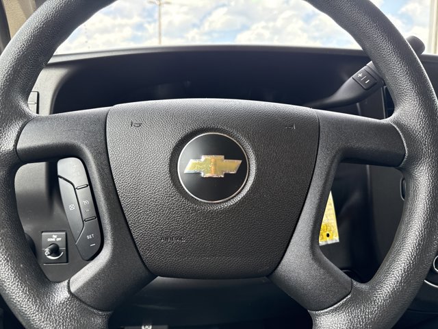 Used 2024 Chevrolet Express 3500 LS RWD image 17