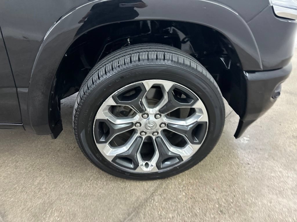 Used 2019 RAM 1500 Limited AWD/4WD image 16