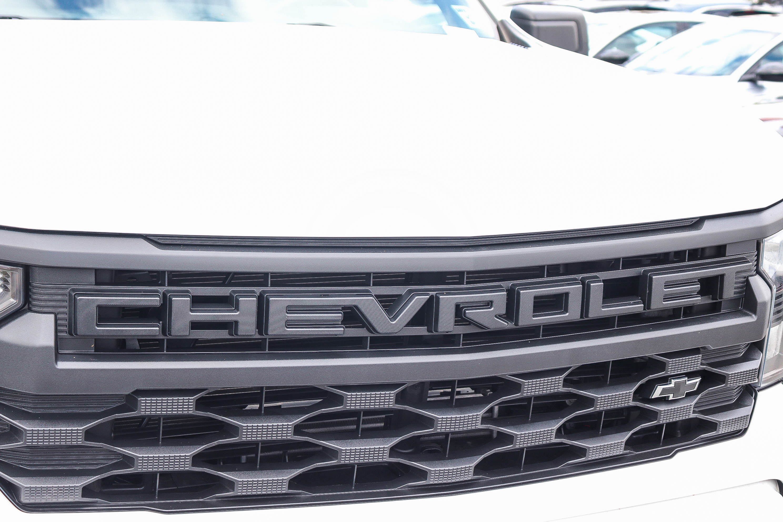 Used 2025 Chevrolet Silverado 1500 Custom w/ Turbomax Blackout Package RWD image 4