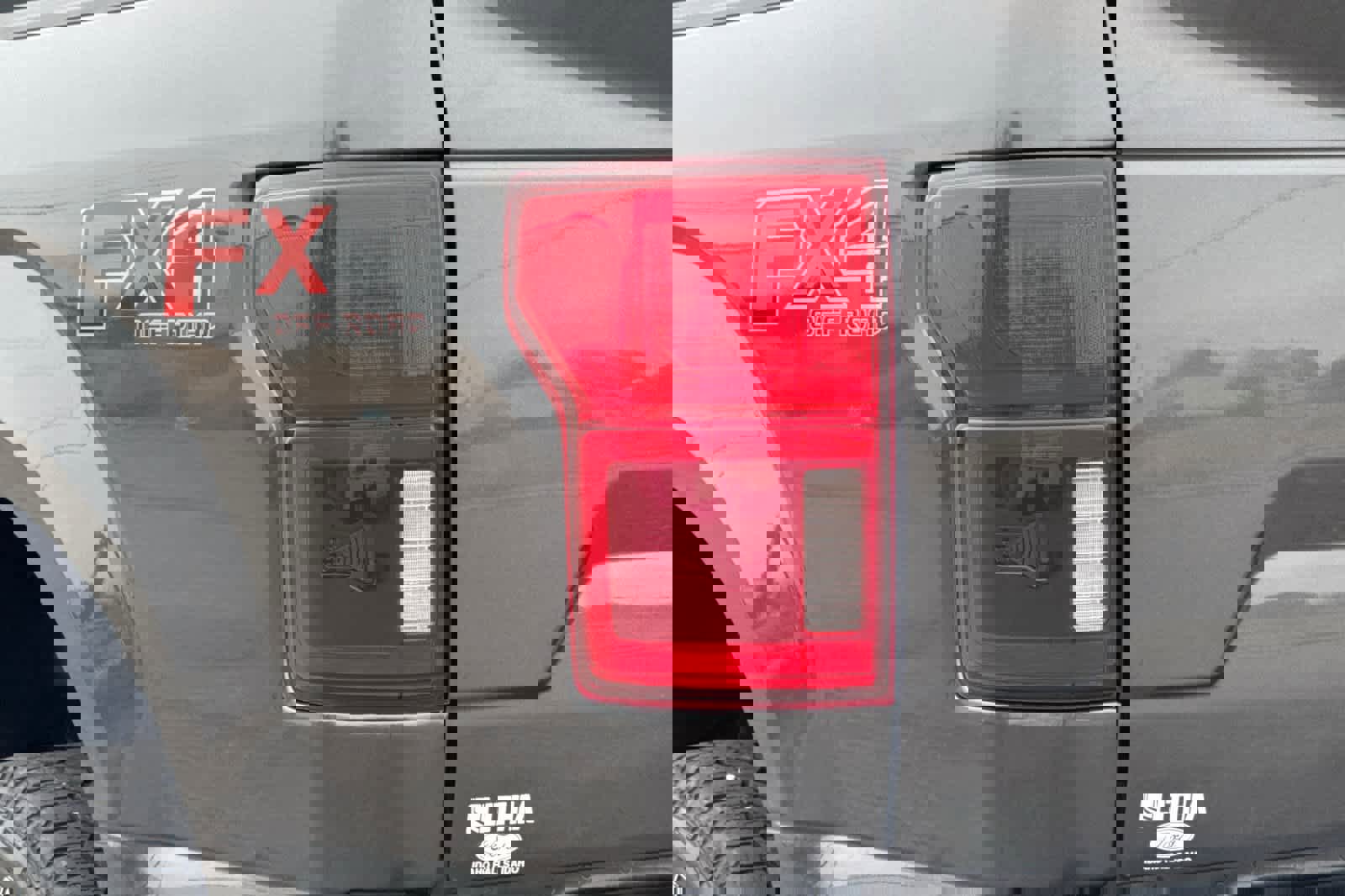 Certified 2020 Ford F150 XLT w/ Equipment Group 302A Luxury image 26