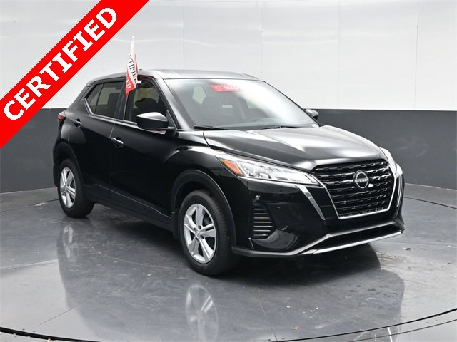 Used 2025 Nissan Kicks Play S