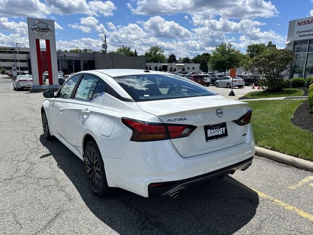 New 2026 Nissan Altima 2.5 SV w/ SV Special Edition Package AWD/4WD image 6