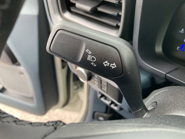 New 2025 Ford Maverick Lariat w/ Black Appearance Package image 29