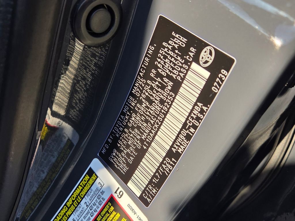 Used 2025 Toyota Camry LE FWD image 19