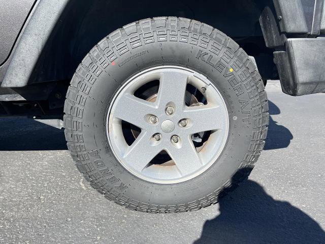 Used 2017 Jeep Wrangler Unlimited Sport w/ Connectivity Group image 9