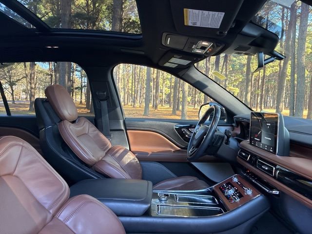 Certified 2022 Lincoln Aviator Reserve w/ Equipment Group 201A image 23