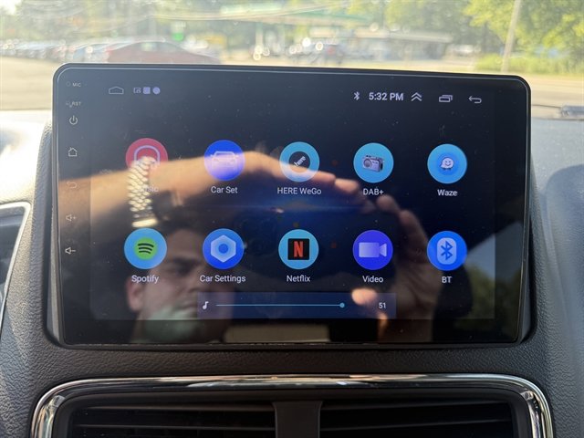 Used 2017 Dodge Grand Caravan SE image 31