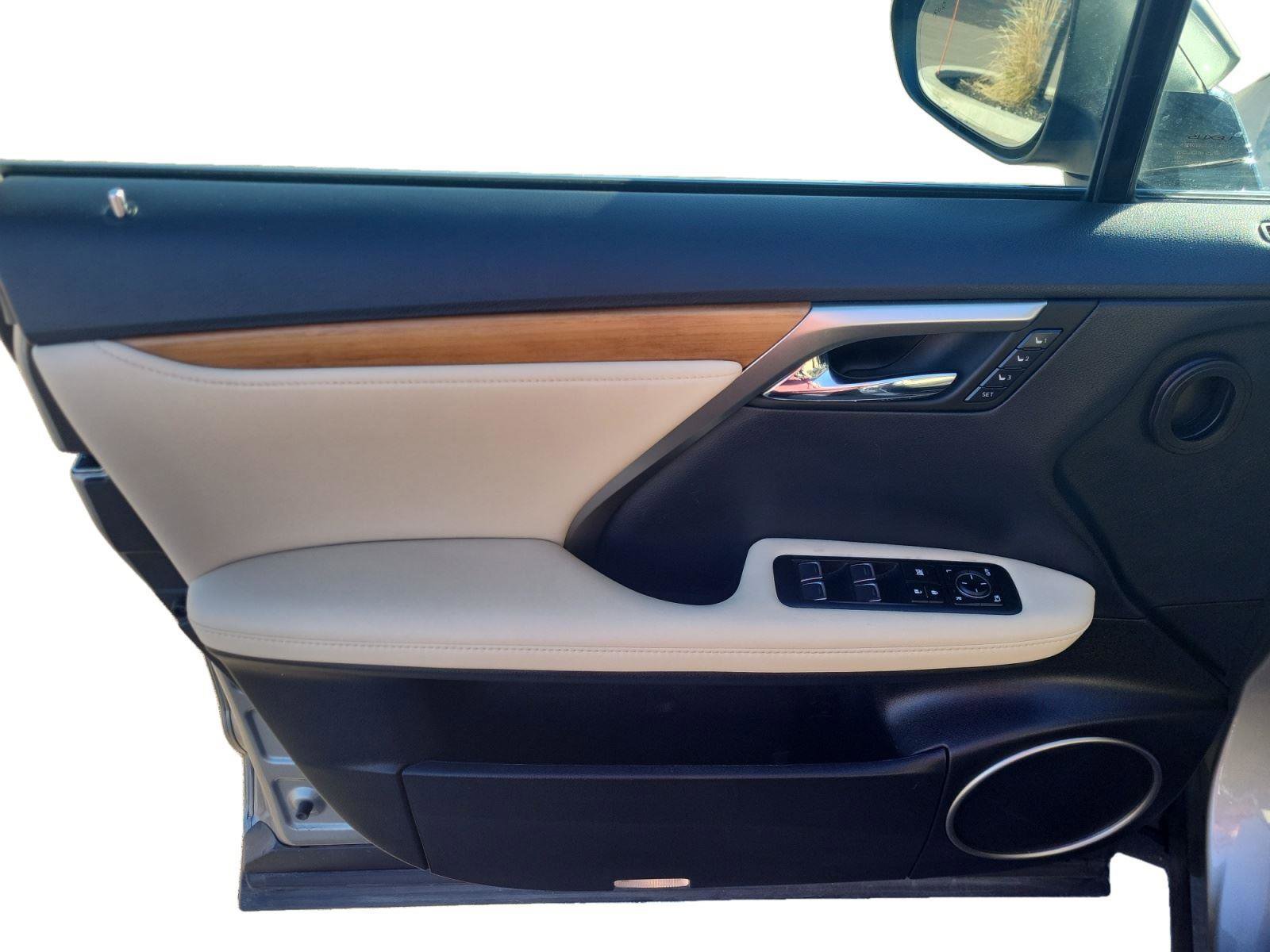 Used 2022 Lexus RX 350 AWD w/ Premium Package image 9