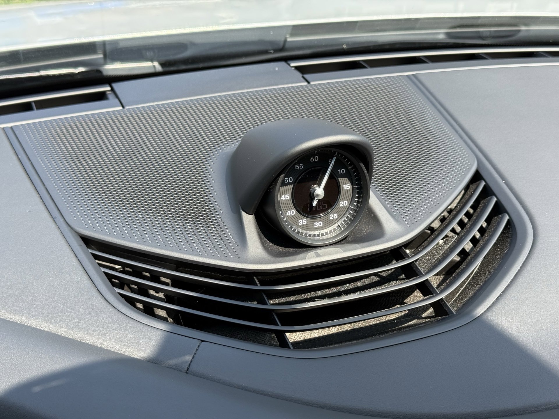 Certified 2023 Porsche Taycan 4S image 18