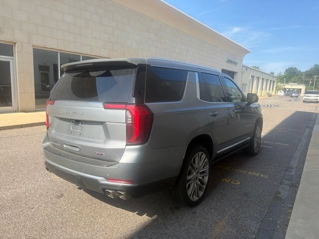 Used 2026 GMC Yukon Denali w/ Denali Reserve Package AWD/4WD image 4