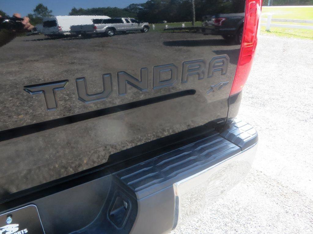 Used 2019 Toyota Tundra SR5 w/ SR5 Upgrade Package RWD image 9