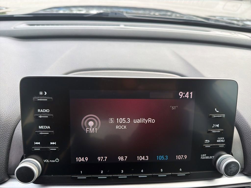 Used 2018 Honda Accord LX image 17