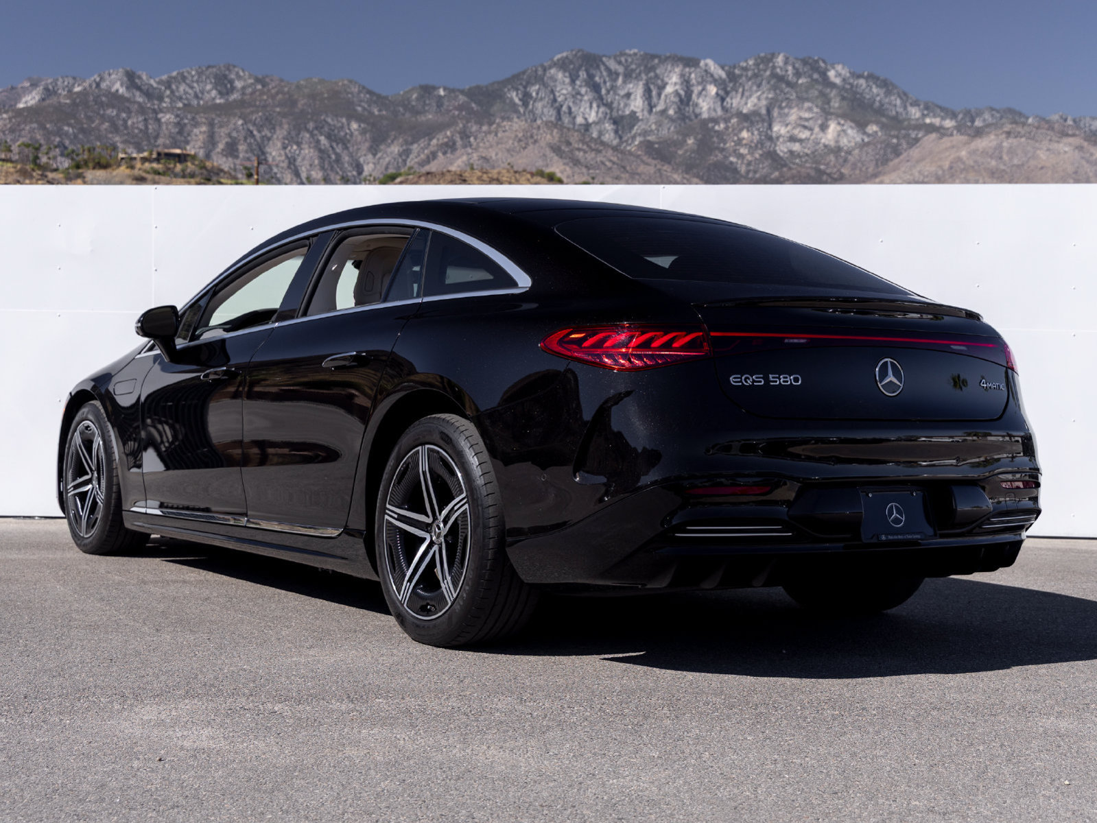 Certified 2023 Mercedes-Benz EQS 580 4MATIC Sedan image 4