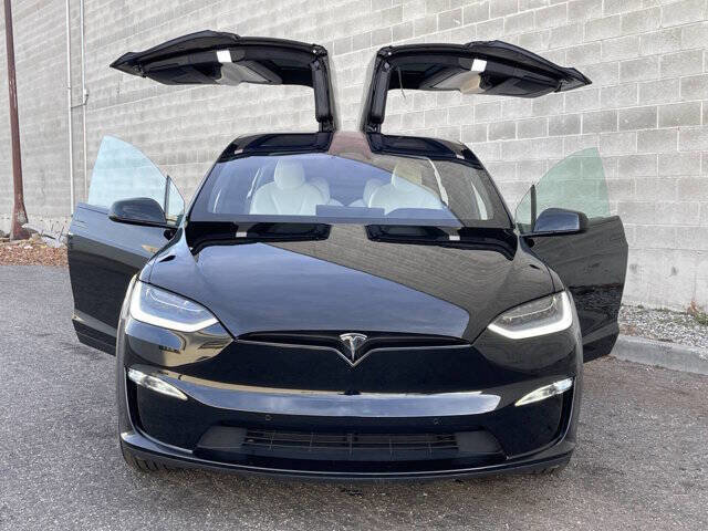 Used 2023 Tesla Model X Plaid AWD/4WD image 5