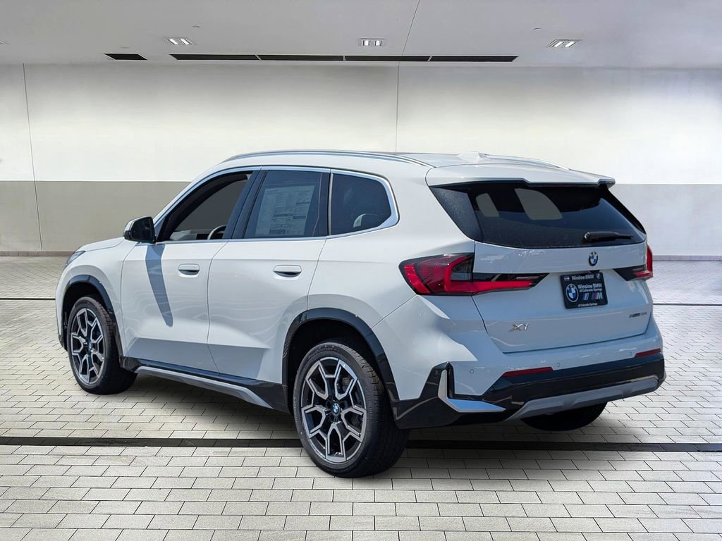 New 2025 BMW X1 xDrive28i w/ Premium Package image 3