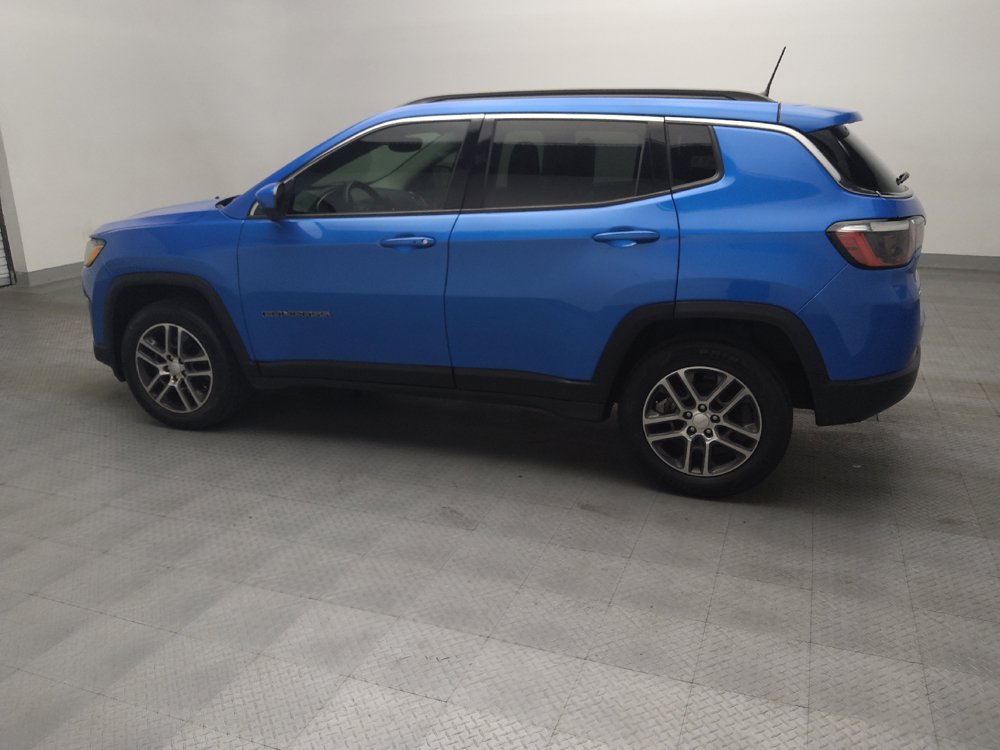 Used 2020 Jeep Compass Latitude AWD/4WD image 3