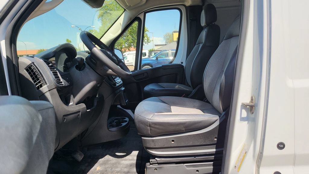 Used 2023 RAM ProMaster 2500 FWD image 24