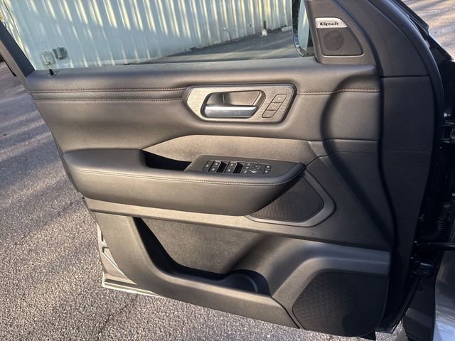 New 2026 Nissan Armada PRO-4X image 28